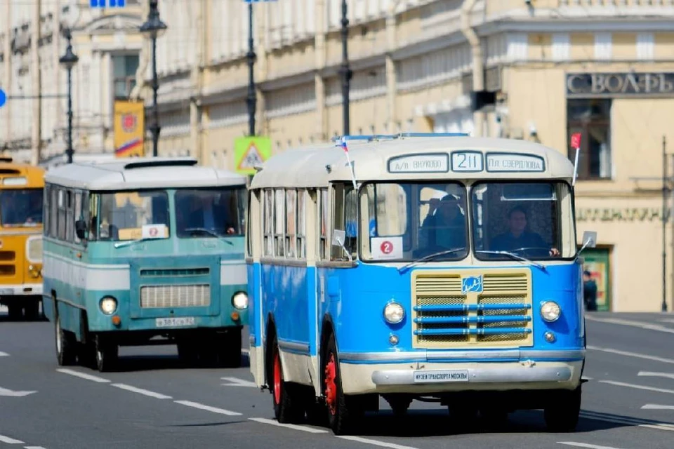 Парад ретротранспорта пройдет в Петербурге 18 мая. Фото: t.me/GATISpb