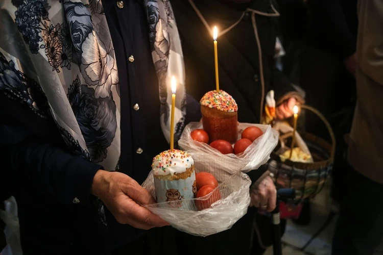 Пасха в Челябинске 5 мая 2024: где освятить куличи и яйца, расписание праздничных служб в храмах