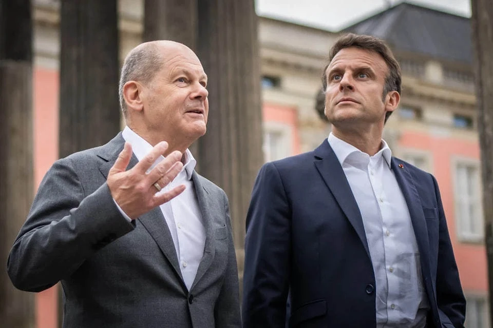 Politico: Макрон и Шольц за ужином обсудят визит Си Цзиньпина во Францию