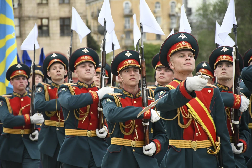 Репетиция парада Победы в Волгограде.
