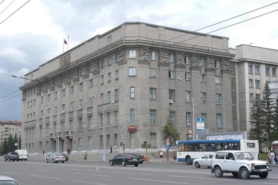 В Новосибирске уволили двух начальников в мэрии.