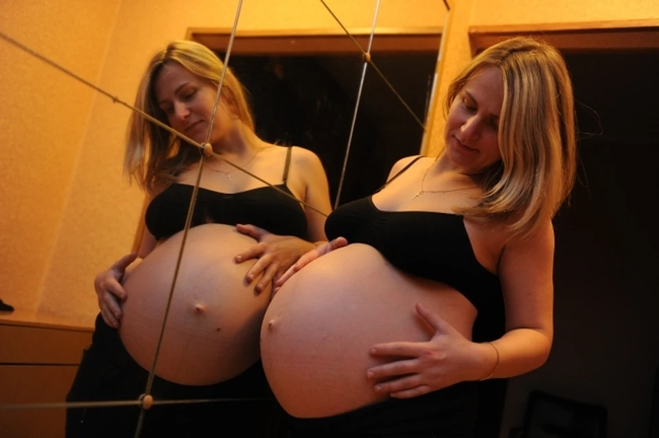 Часто растяжки появляются у беременных женщин.