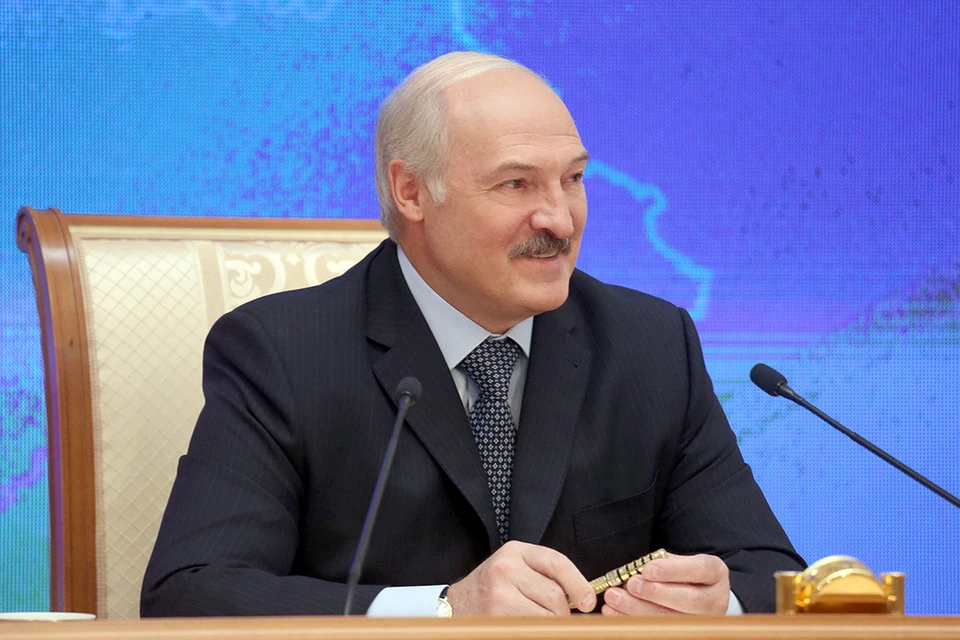 Президент Беларуси Александр Лукашенко поздравил журналистов с Днем печати, который отмечается 5 мая. Фото: архив БелТА.
