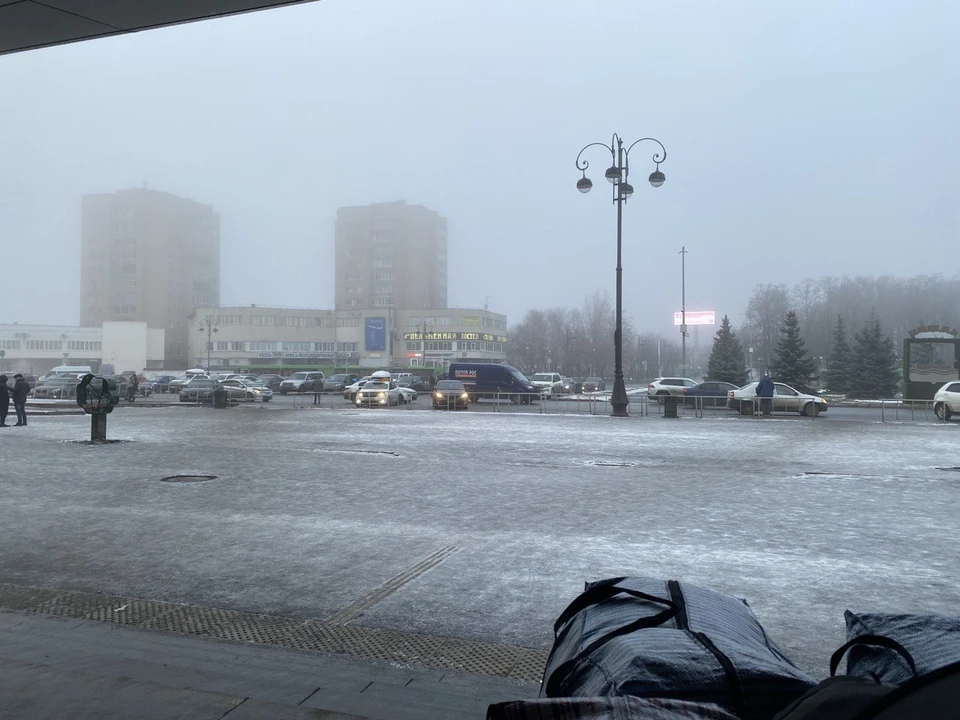 На федеральной автодороге наблюдается снег, дождь и ветер до 23 метров в секунду.
