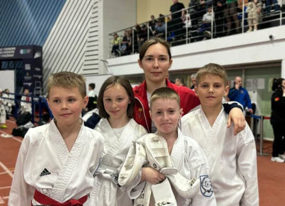 Воспитанники тульской спортшколы «Восток» поднялись на пьедестал статусных соревнований по каратэ