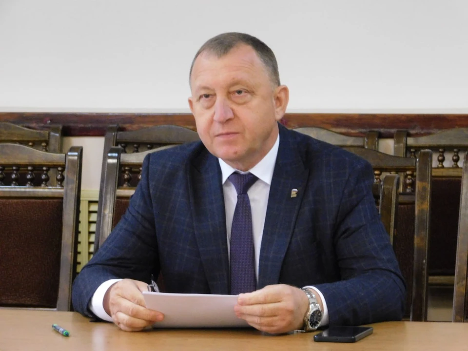 Главой администрации Радищевского района вновь единогласно избран Белотелов. ФОТО: тг-канал Александра Белотелова