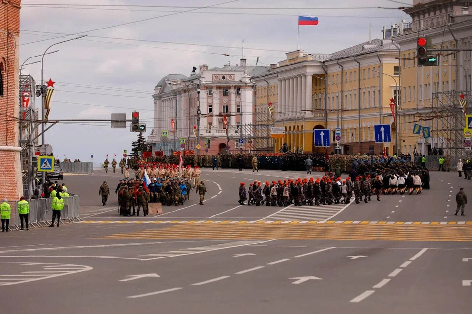 Проход на парад Победы в Нижнем Новгороде будет организован через КПП. Фото: Кира Мишина