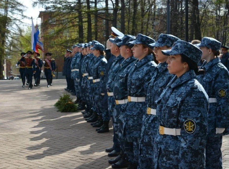 После некоторые сотрудники УФСИН получили награды. Фото: пресс-служба УФСИН России по Удмуртии