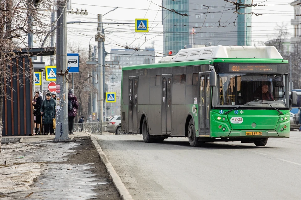 Два автобусных маршрута запустят на Родительский день