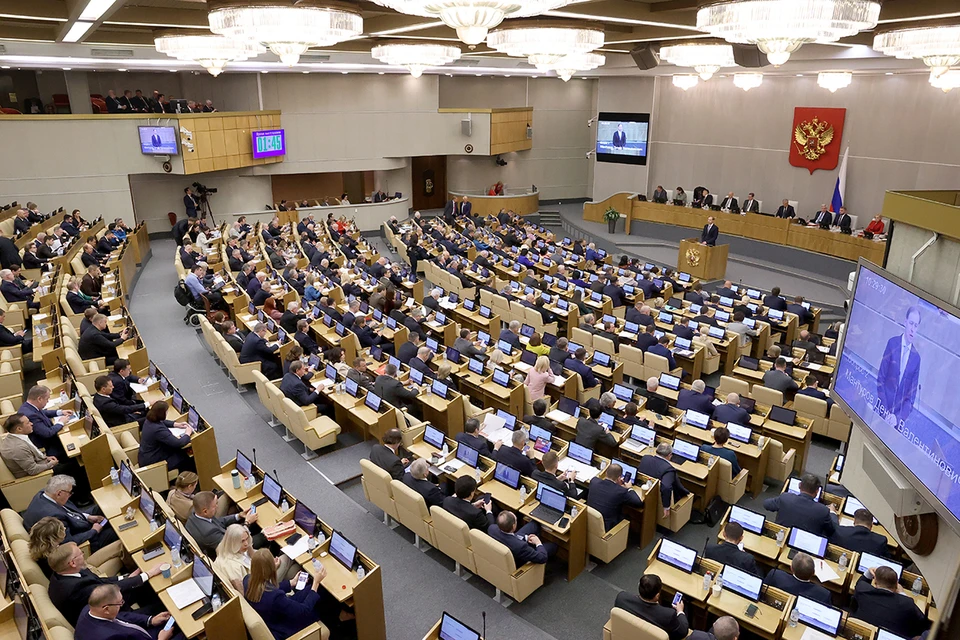 В Госдуме в эти минуты идет активная работа по утверждению кабинета министров. Фото: Сергей Карпухин/ТАСС