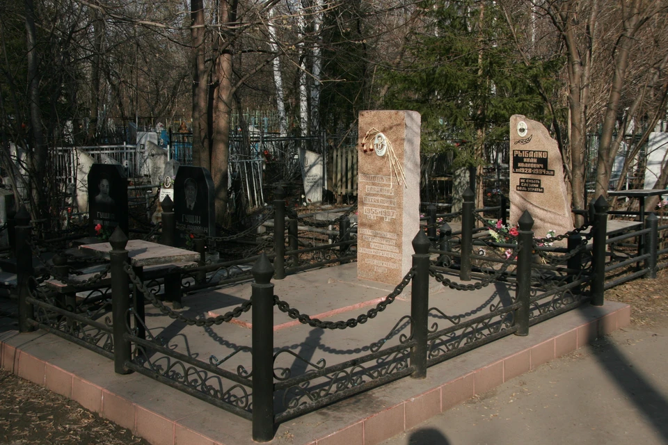 Происшествий, связанных с нарушением общественного порядка на кладбищах, не было