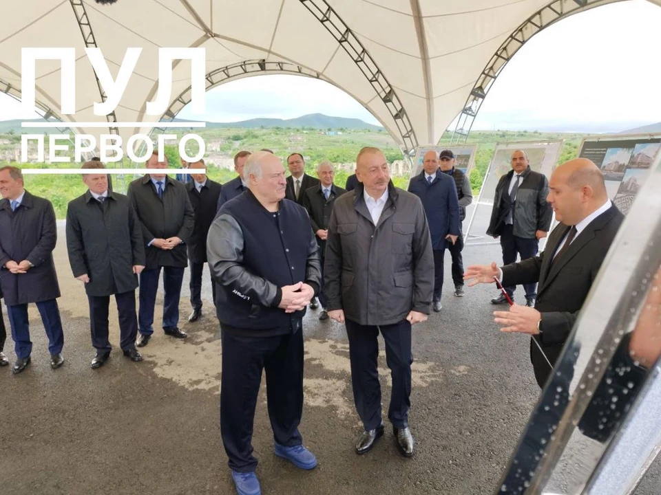 Лукашенко и Алиев посещают возрождаемые территории Азербайджана 17 мая. Фото: телеграм-канал «Пул Первого»