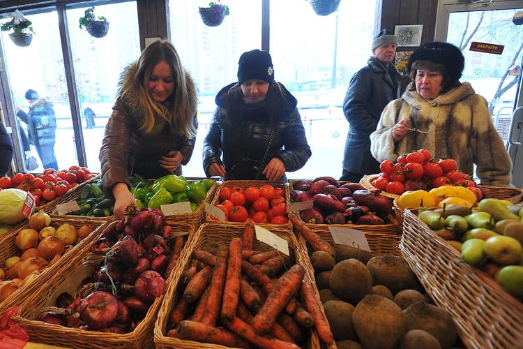 Как изменились цены в России за месяц: свекла и морковь сильно подорожали, зато подешевели туры в Таиланд
