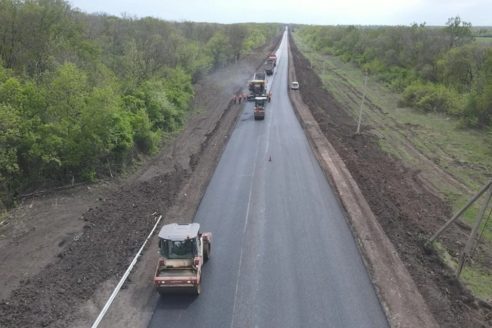 В ДНР за два года планируют восстановить более 755 километров дорог. Фото: Минтранс ДНР