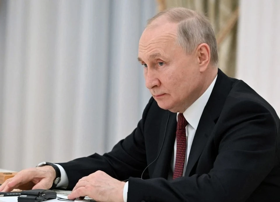 Владимир Путин провел телефонный разговор с президентом Узбекистана Мирзиёевым