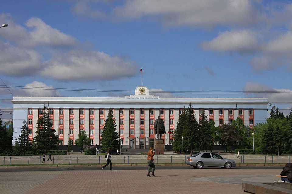 Распоряжение подписал губернатор Виктор Томенко