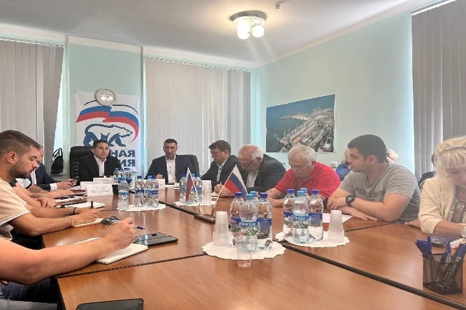 В Бердянске прошло совещание на тему будущего сбора урожая. ФОТО: пресс-служба Россельхознадзора