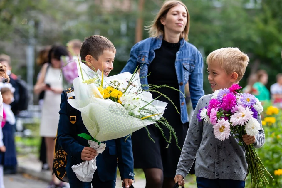 В Минске действует территориальный принцип зачисления в школы, но можно отдать ребенка учиться и в другой микрорайон.