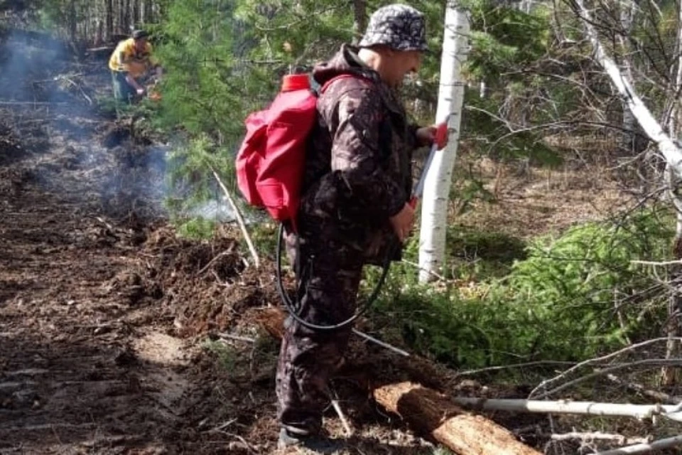 Восемь пожаров потушили 27 мая в Иркутской области