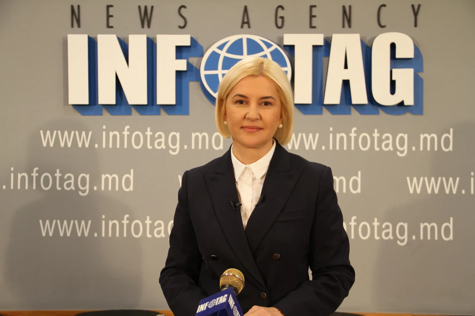 Основатель «Платформы Молдова» Ирина Влах предлагает президенту ответить на ее вопросы. Фото:infotag.md