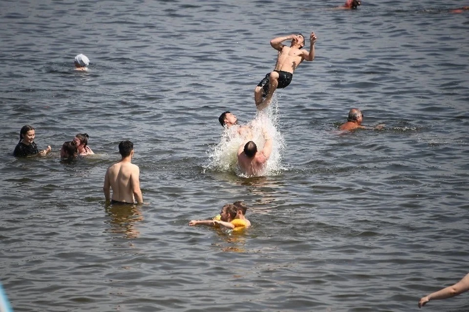 Пляжи Крыма подготовят к курортному сезону к 1 июня 2024 года