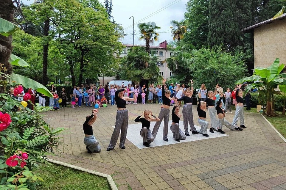 Летние детские досуговые площадки открыли в Сочи Фото: пресс-служба администрации города-курорта