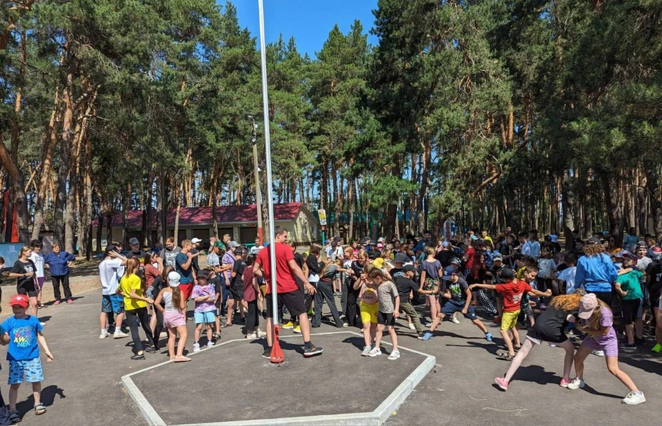 В детском лагере «Колос» прошла открытая тренировка с мастером спорта Международного класса по самбо Антоном Деминым
