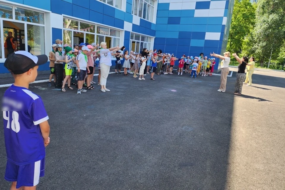 В ДНР заработали более 230 пришкольных летних лагерей. Фото: ТГ/Колударова