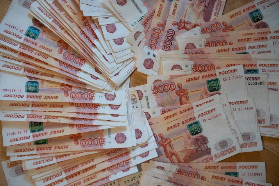 В Ульяновске предприниматель задолжал работникам более 450000 рублей
