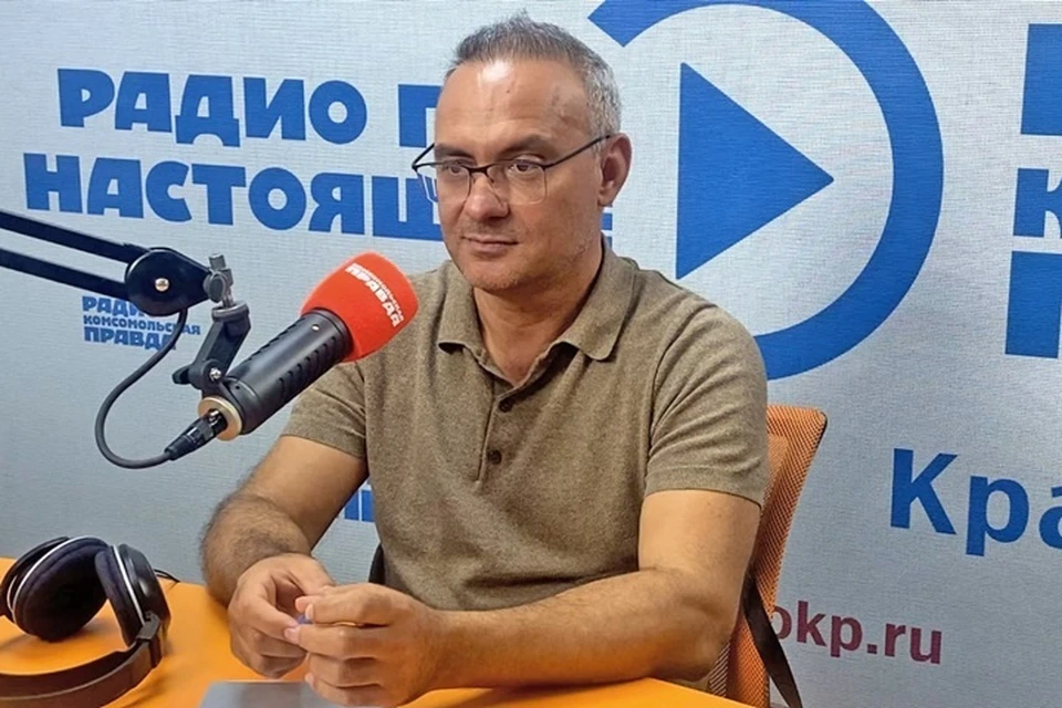 Александр Полиди в студии радио КП