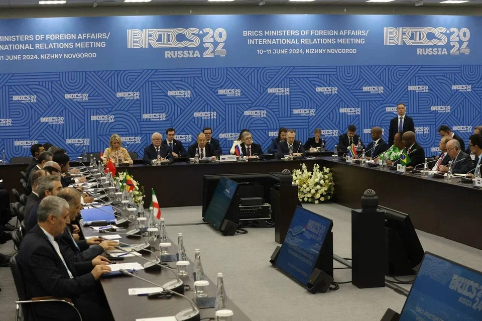 Главы МИД БРИКС согласовали совместное заявление на совещании в Нижнем Новгороде.