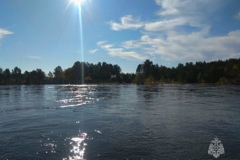 В озере Искра утонула 42-летняя женщина в Иркутске.