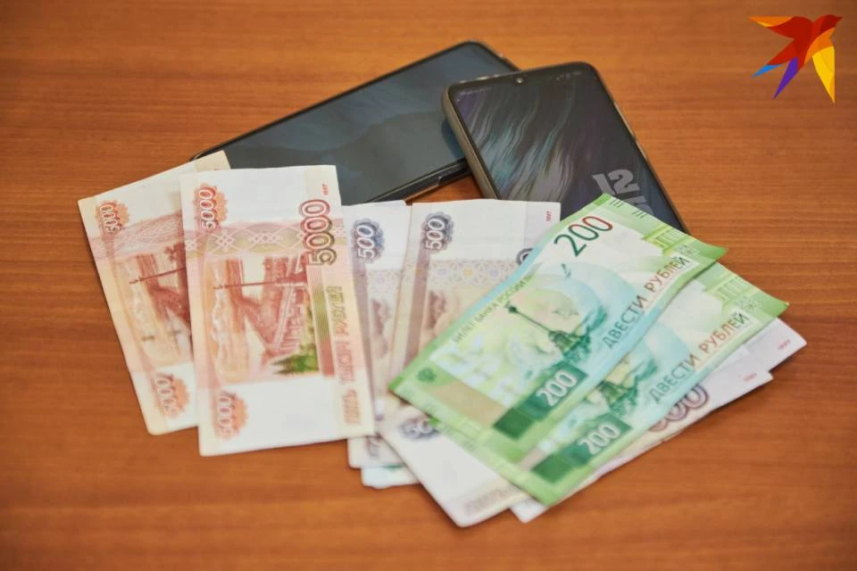 Мошенники обманули двух северянок на 14 миллионов рублей.