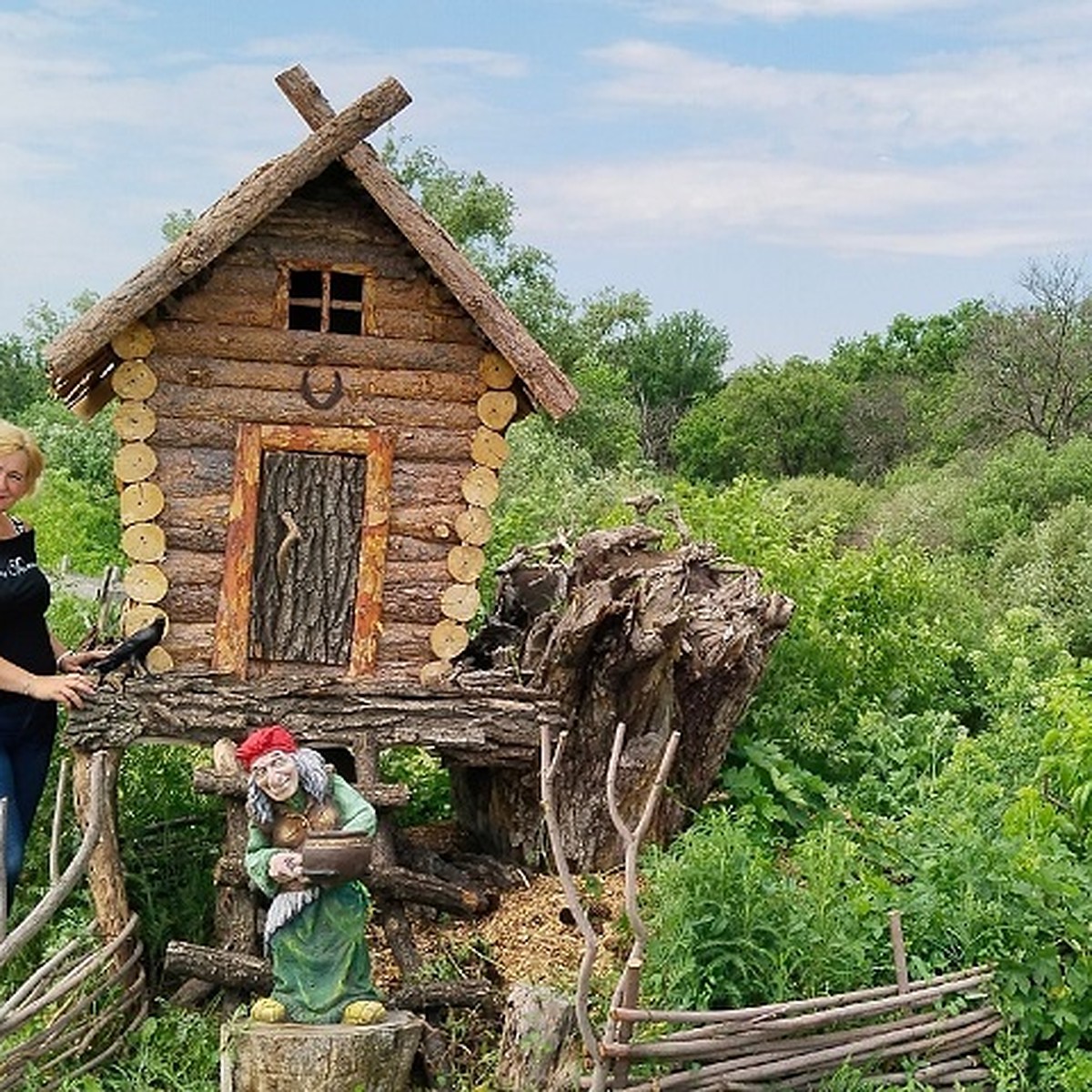 Устала от городской суеты и бесконечных «купи-продай»: самарчанка променяла  карьеру риелтора на улиточную ферму - KP.RU