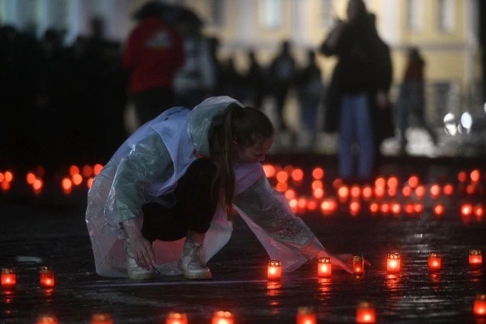 Очертания монумента «Родина-мать» намерены выложить в ЛНР молодежные волонтеры из свыше пяти тысяч свечей