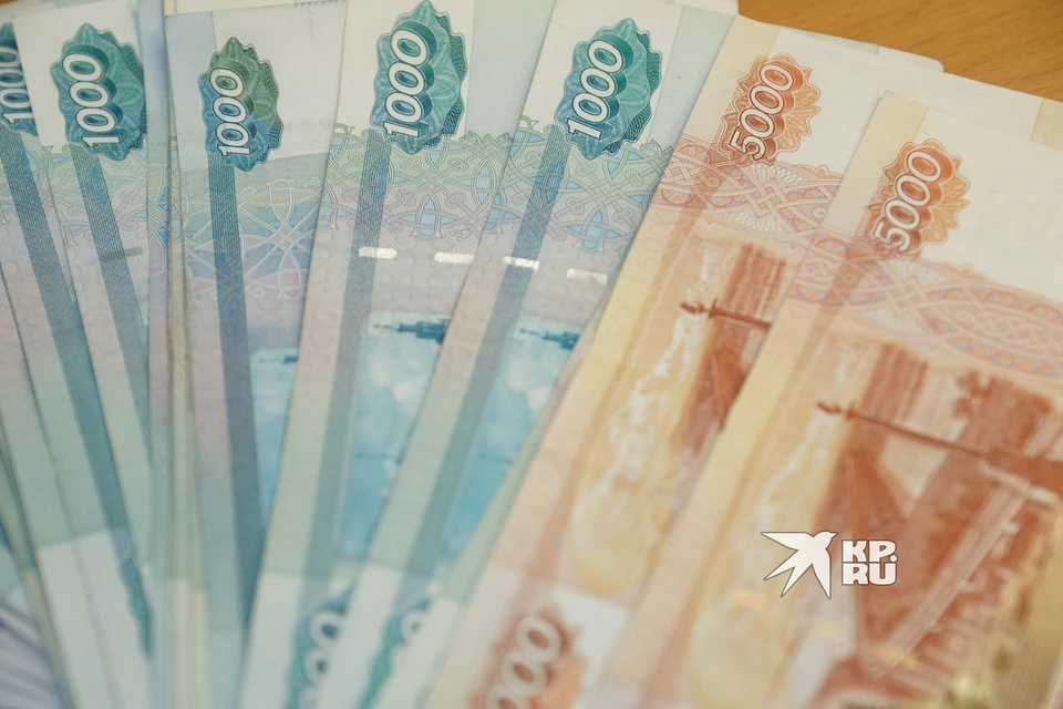Руководитель консалтинговой группы перевел на счет мошенников 13 миллионов 708 тысяч рублей