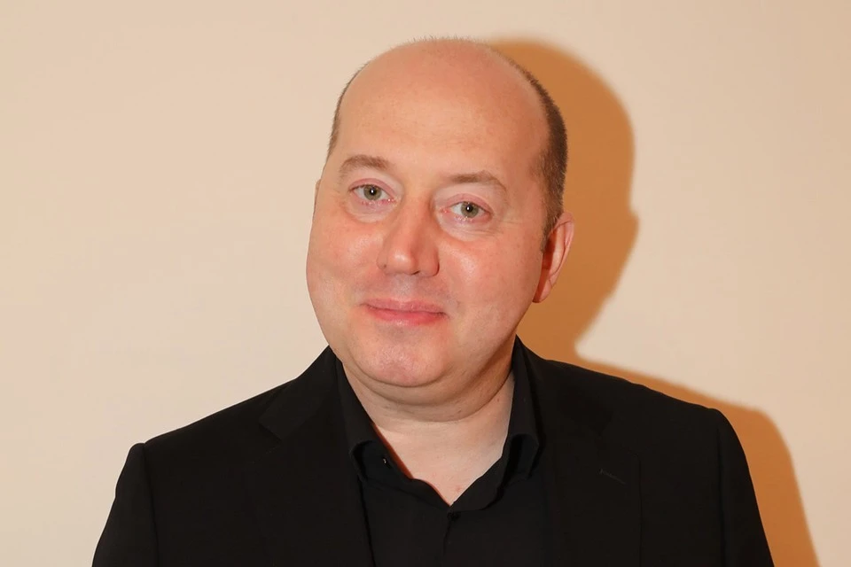 Актер Сергей Бурунов заявил, что мама не поддержала его решение стать актером