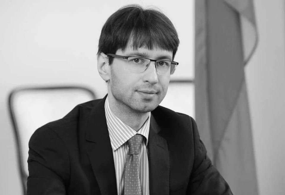 В Минске похоронили бывшего посла Беларуси в Германии Дениса Сидоренко. Фото: соцсети МИД Беларуси.