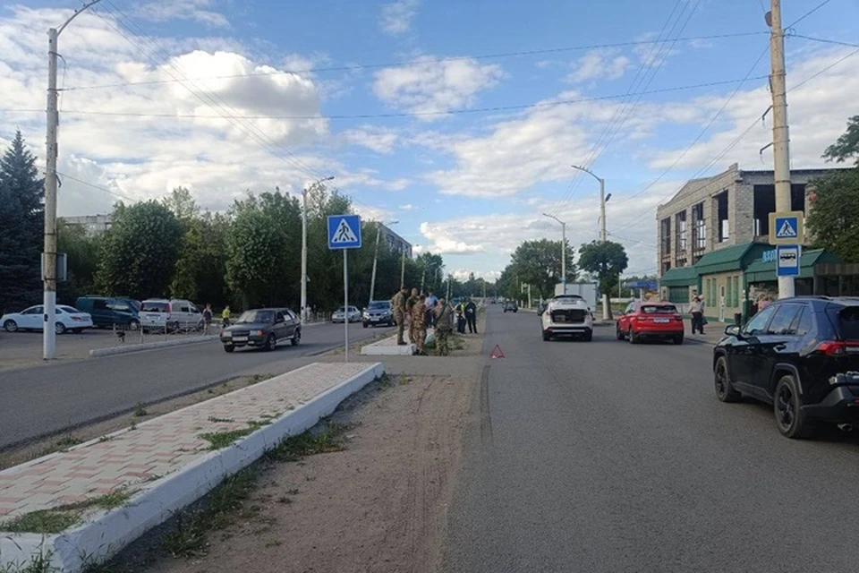 На территории ЛНР 28 июня произошло два ДТП, в результате которых пострадали два пешехода. Фото - ГАИ ЛНР