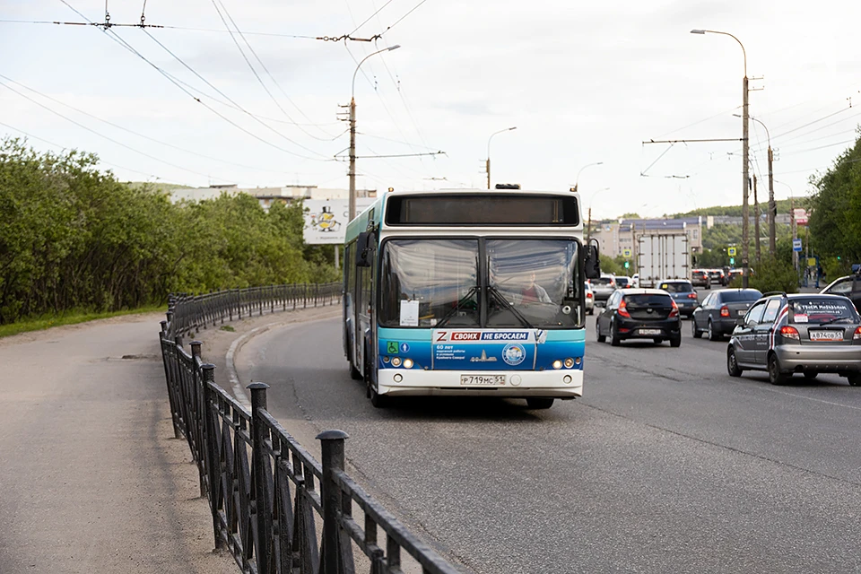 В дневное и вечернее время автобусы будут ходить по обычному расписанию (с 11.20 по маршруту № 1 и с 12.00 по маршруту № 2).