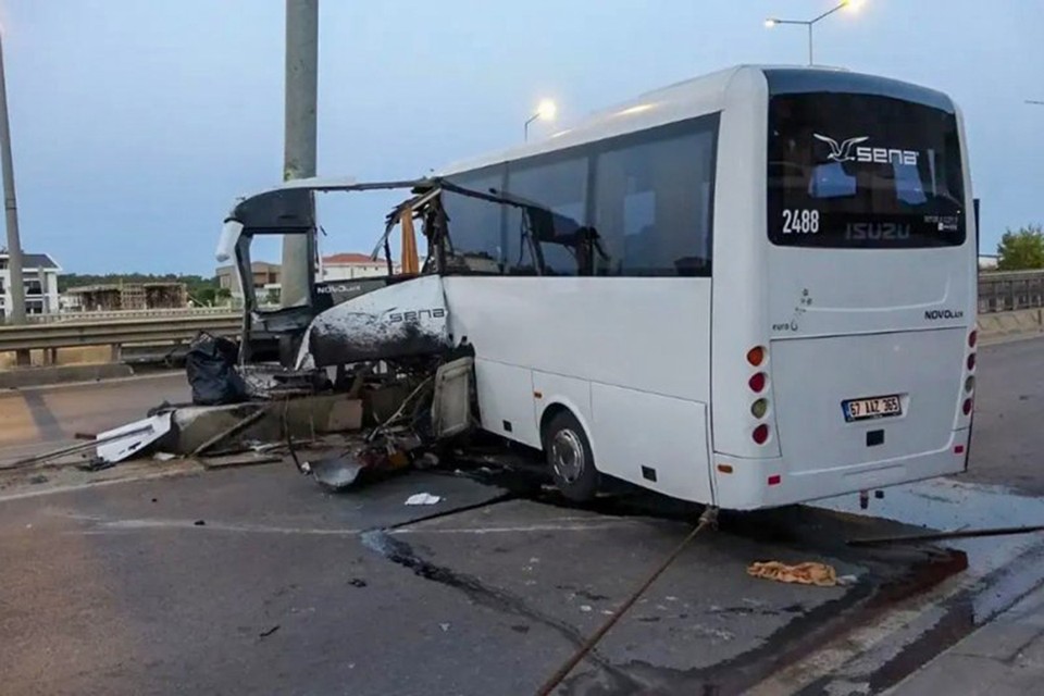Названа причина ДТП с полным туристов из России и Белоруссии автобусом в Анталье