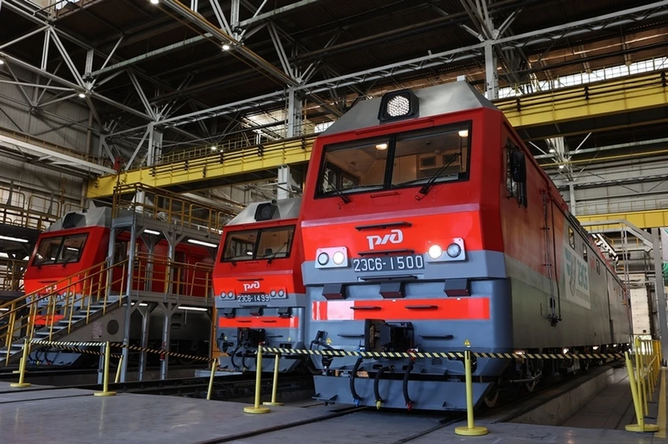 Электровоз 2ЭС6 «Синара» № 1500. Фото: Пресс-центр Группы Синара