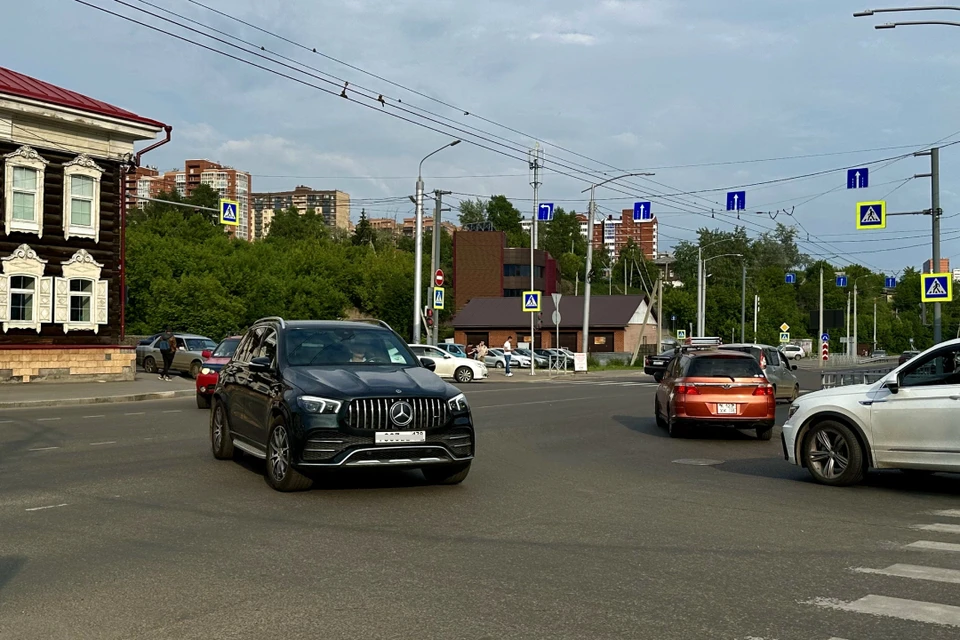 Движение транспорта на участке по улице Баррикад перекроют до 31 марта 2025.