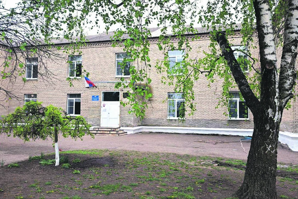 Бурятия ремонтирует столовую в селе Марьяновка Старобешевского округа.