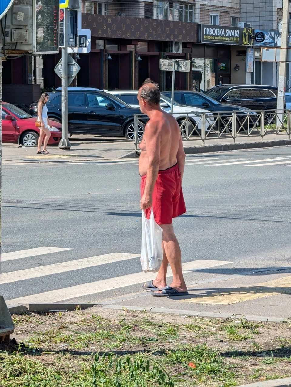 жара раздеваюсь до гола дома (95) фото