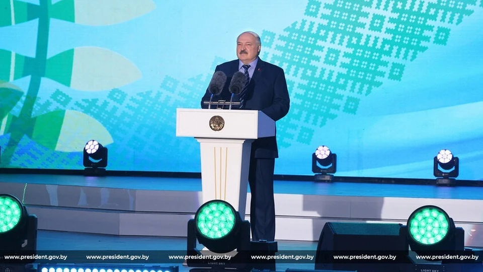 Александр Лукашенко часто приезжает на свою малую родину в Александрию, здесь еще живы люди, которые помнят его мальчишкой. Фото: president.gov.by