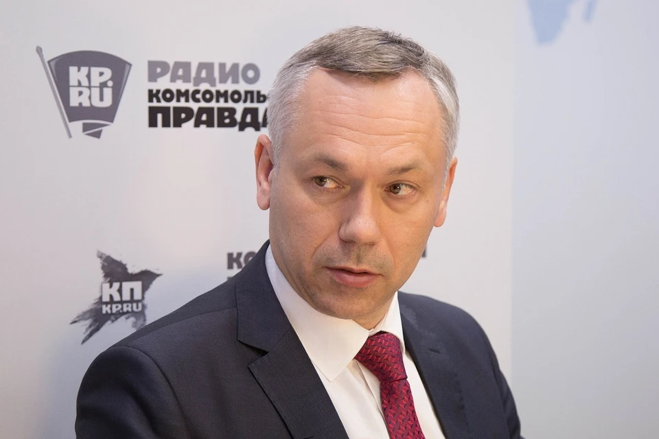 В Новосибирске наградили медалями супружеские пары со стажем