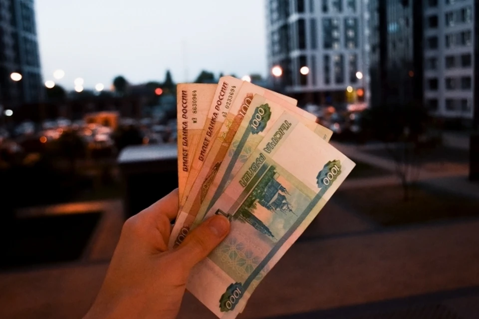 Выше рынка выросли зарплатные предложения в Омской, Новосибирской и Кемеровской областях.