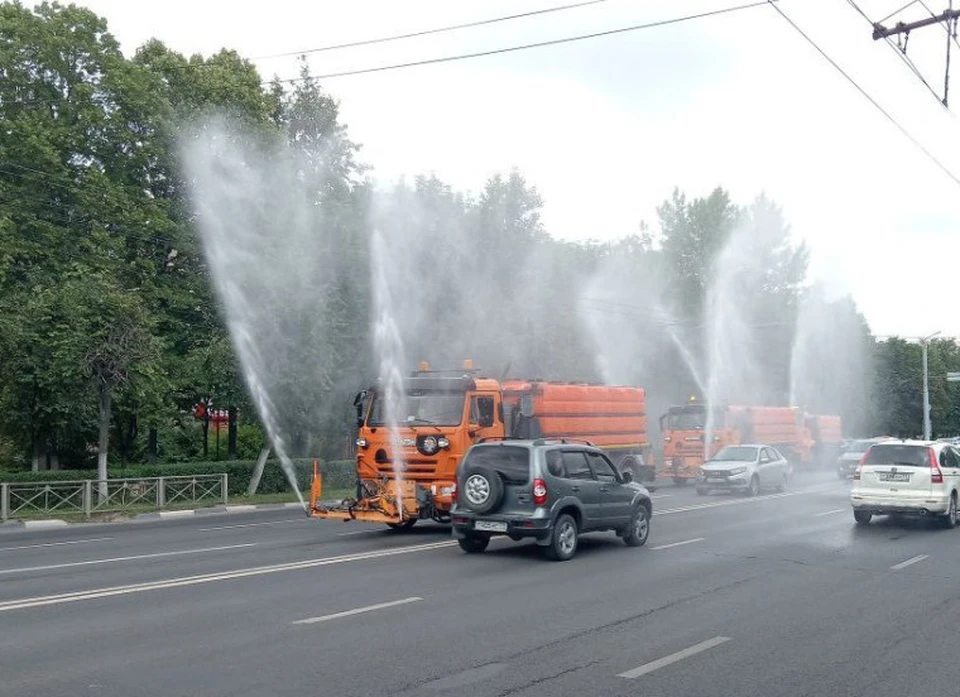 За минувшие сутки с улиц Тулы вывезено 22 кубометра смета