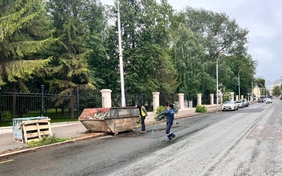 Мэру Уфы не понравилось качество ремонта тротуаров в городе.